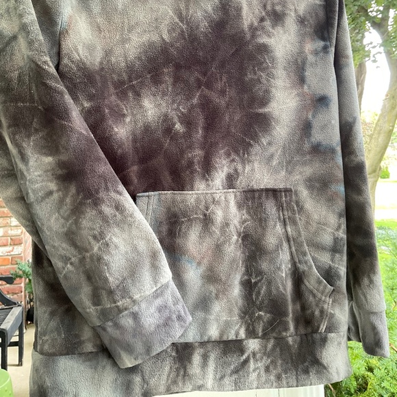 Boys cozy all fleece hoodie // Boys Large 10-12 - Picture 4 of 7